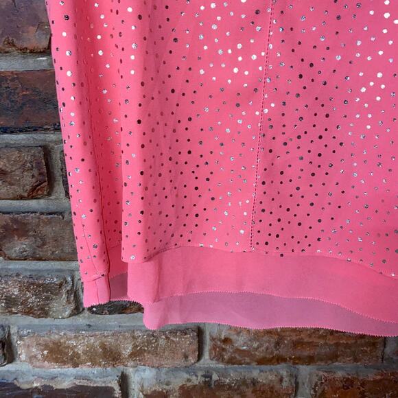 Cooper & Ella Coral Pink Gold Polka Dot Keyhole Sleeveless Blouse Women's Small - Picture 4 of 7